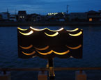 LEDフロア照明　助任川河畔歩道照明